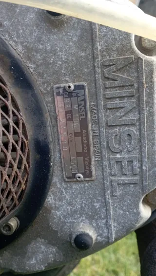 Motoazada con remolque