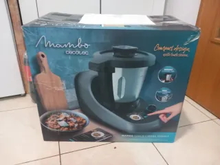 Mambo Touch Cecotec con 2 Jarras