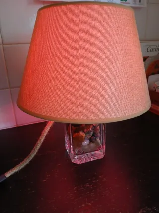 Lámpara artesanal piedras semipreciosas cristal