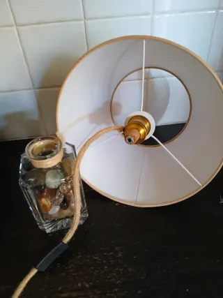 Lámpara artesanal piedras semipreciosas cristal