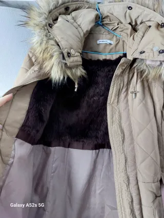 Abrigo Stradivarius Beige Talla L, color camel