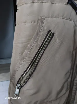 Abrigo Stradivarius Beige Talla L, color camel