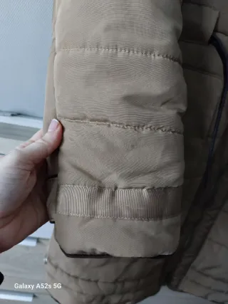 Abrigo Stradivarius Beige Talla L, color camel