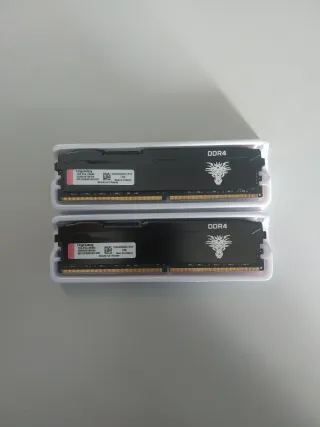 32GB RAM DDR4 3200MHz CL16
