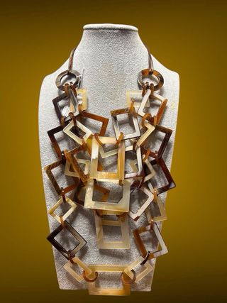 Collana donna quadrati beige e marroni