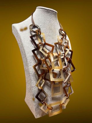 Collana donna quadrati beige e marroni