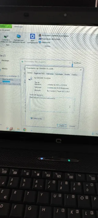 Portátil Compaq 4GB RAM