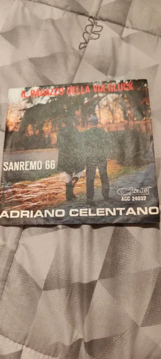 45 giri Adriano Celentano Il Ragazzo della Via Glu