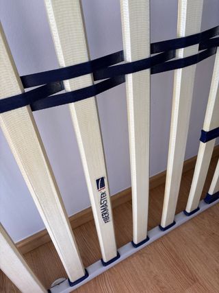 Somier 135x190 con patas