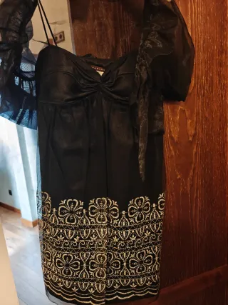 Vestido negro fiesta bordado