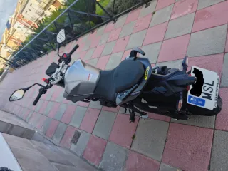 VOGE 525R - 3.300 km VENDO O CAMBIO POR TRAIL