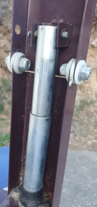 Soporte mesa elevable autocaravana