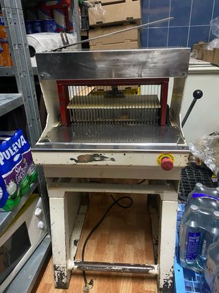 Cortadora de pan profesional