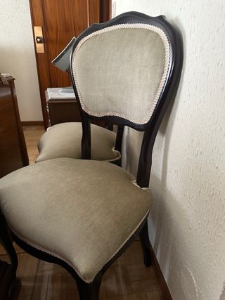 2 Sillas Vintage Madera Tapizadas Beige