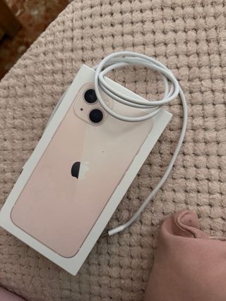 iPhone 13 Rosa Impecable