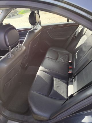 Mercedes-Benz C220 CDI Elegance W203 en venta