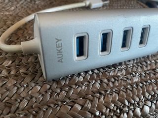 Hub USB 3.0 Auley Aluminio 4 Puertos 3.0