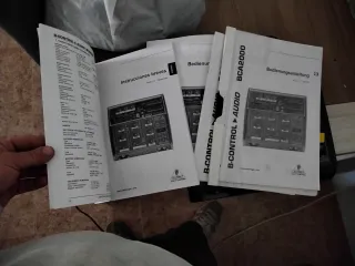 Mesa de mezclas bhringer bca 2000