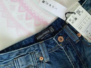 Pantalones vaqueros Stradivarius Talla 32