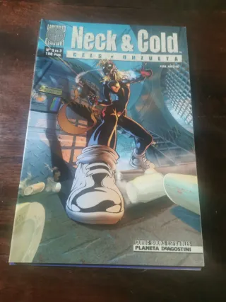 comics Neck&Gold