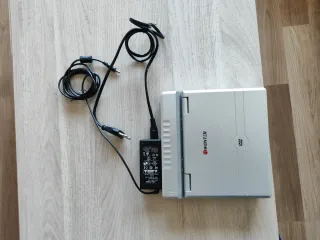 Reproductor DVD Portátil Woxter Onyx Pro 7