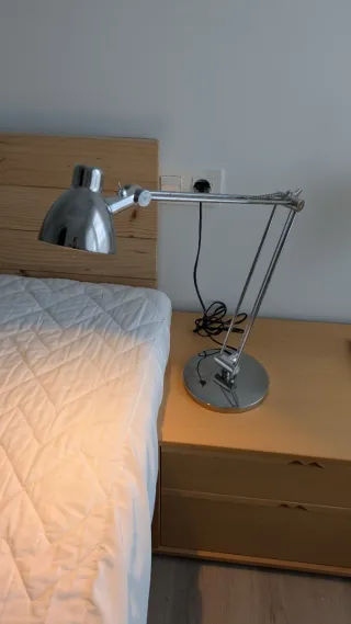 Flexo de estudio metálico + led gratis