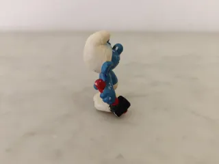 Pitufo con martillo
