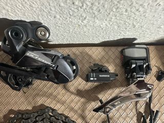 Grupo Shimano Ultegra Di2 8070