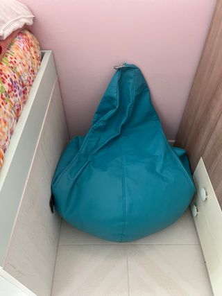 Puff pera de polipiel turquesa XL