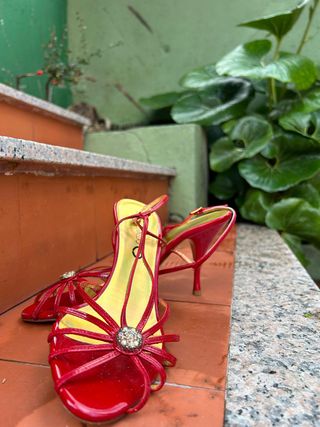 Sandalias Martini Osvaldo Tacón Rojo y Dorado