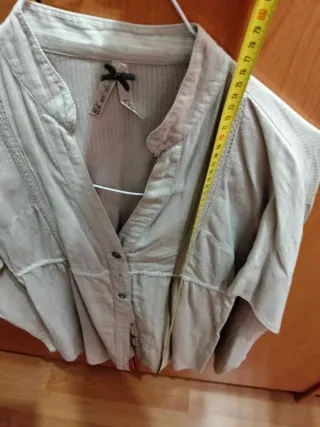 Blusa Stradivarius Talla S Beige