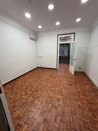 Oficina en alquiler en Sant Gervasi - Galvany en Barcelona