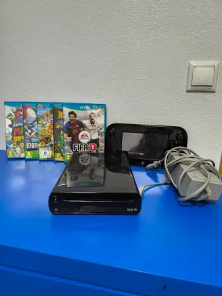 Nintendo Wii U Nera + Giochi