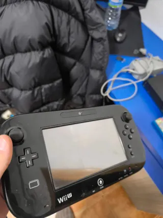 Nintendo Wii U Nera + Giochi