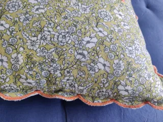 Cojín floral 40x40 El Corte Inglés