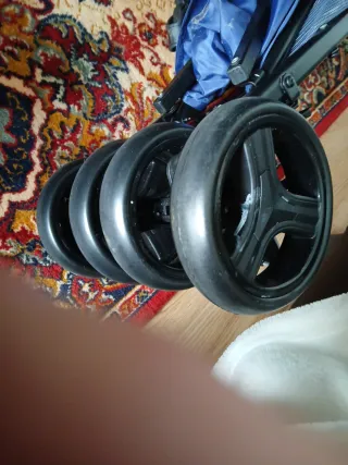 Silla de paseo azul con estrellas