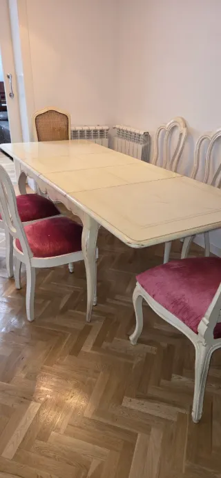 Tavolo da pranzo estensibile e 6 sedie