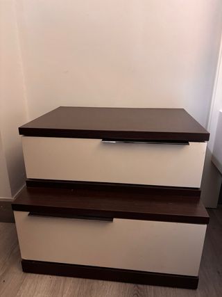 Pareja Mesitas de Noche Madera