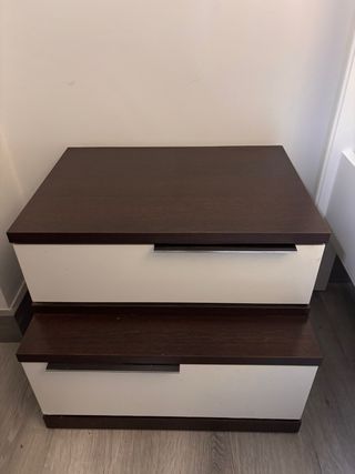 Pareja Mesitas de Noche Madera