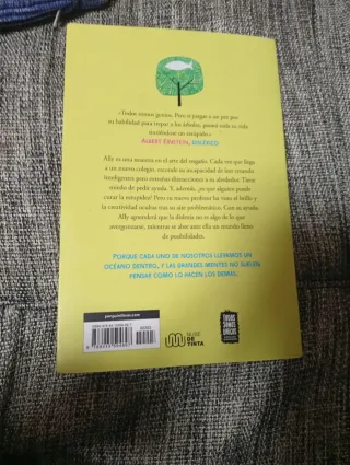 Como pez en el árbol / Fish in a Tree (Spanish ...