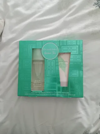 Estuche Elizabeth Arden Green Tea Colonia y Crema