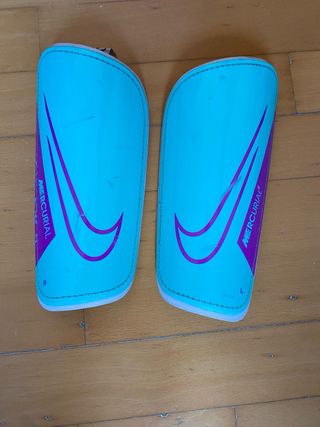 Espinilleras Fútbol Nike Mercurial