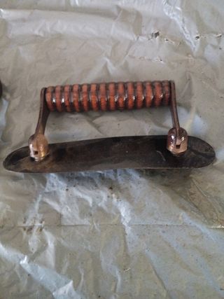 Tirador tapa maquina de coser