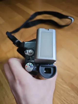 Videocámara Panasonic NV-GS15