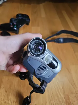 Videocámara Panasonic NV-GS15