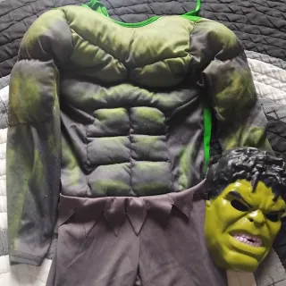 Disfraz y máscara de Hulk niño. Largo 95 cm