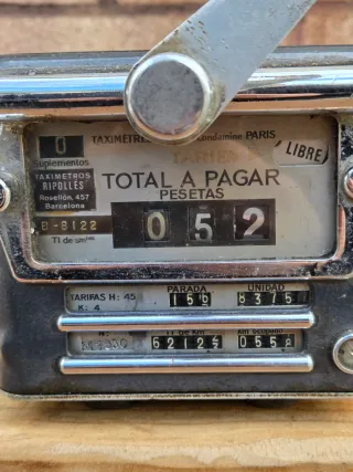 Taxímetro Antiguo RIPOLLES Completo