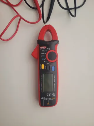 UNI-T UT210E Pinza Amperimétrica True RMS AC/DC