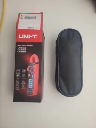 UNI-T UT210E Pinza Amperimétrica True RMS AC/DC