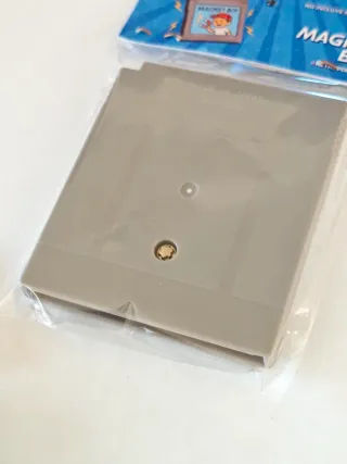 2 magneti MAGNET BOY per frigorifero GAME BOY